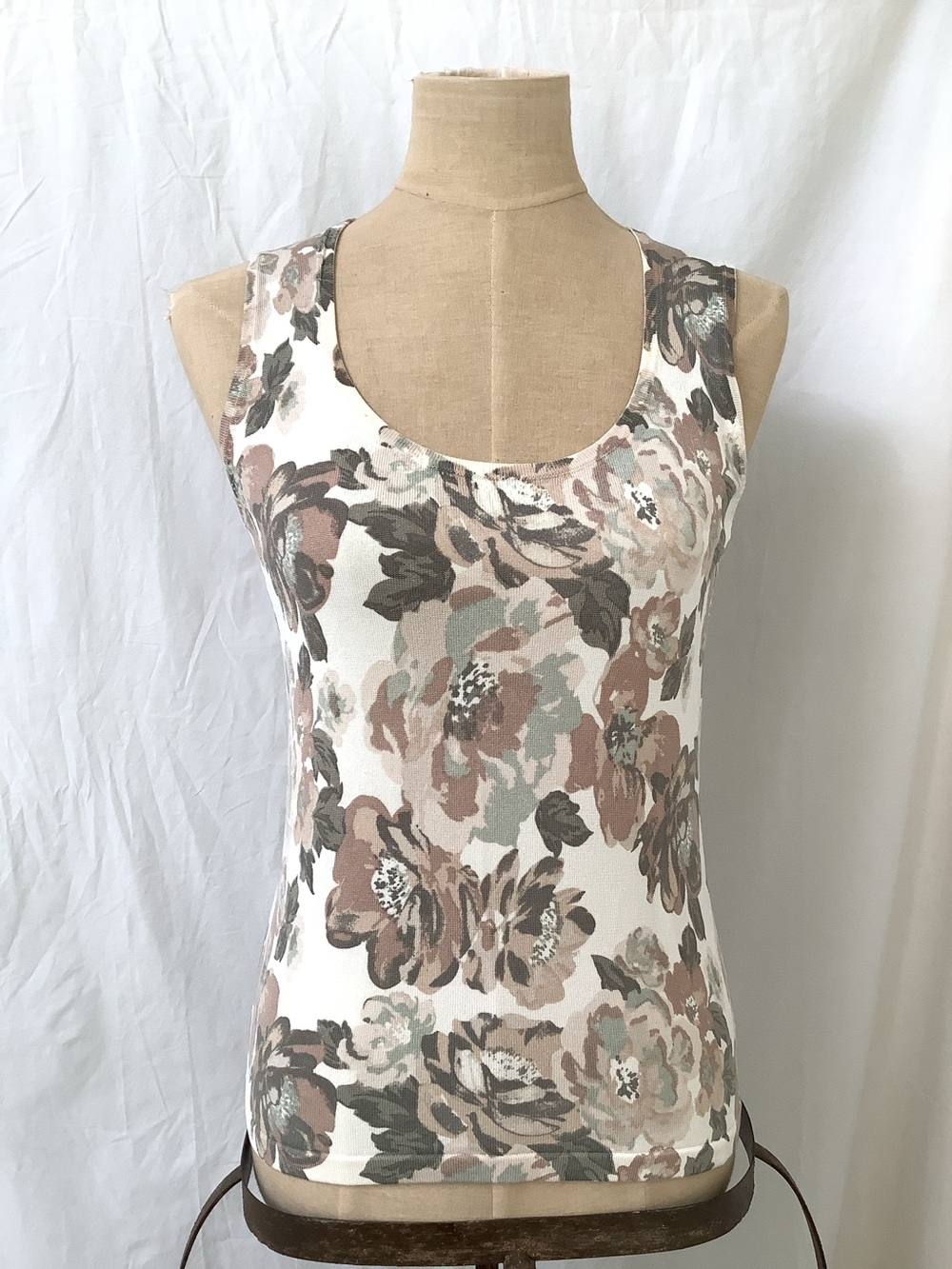 Valerie Stevens Separates Tank Sweater Top-Cream Taupe Green Floral Pattern-PS